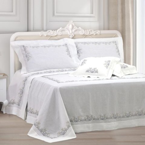 Primo letto sposa in puro lino bianco ricamato - Fiori d'Argento